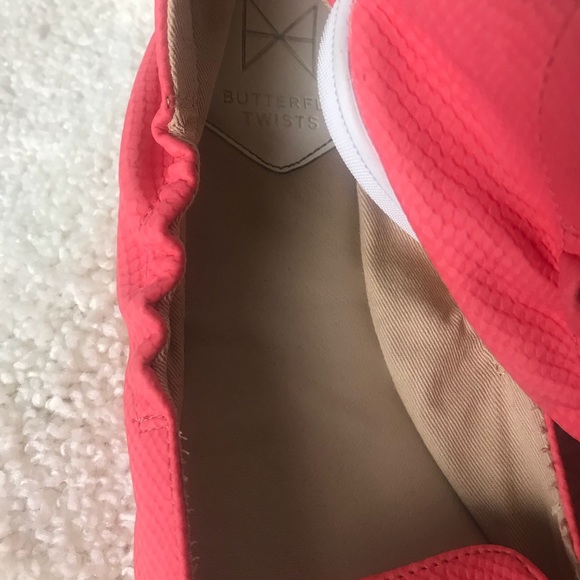 Butterfly twist coral flats - Picture 2 of 4